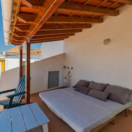 Holiday home Casinha Dona Maria *